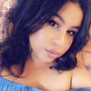 Meet your Posher, Beatriz